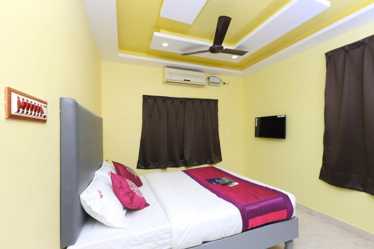 Oyo 11736 Venkateswara Vilasam Pondicherry Ngoại thất bức ảnh